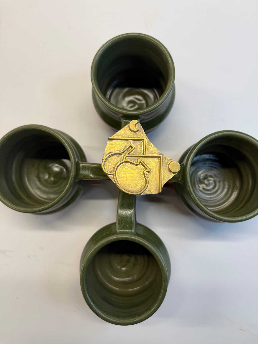 Item 0003 : LFPR Stoneware Mugs in Green (Laigoi)