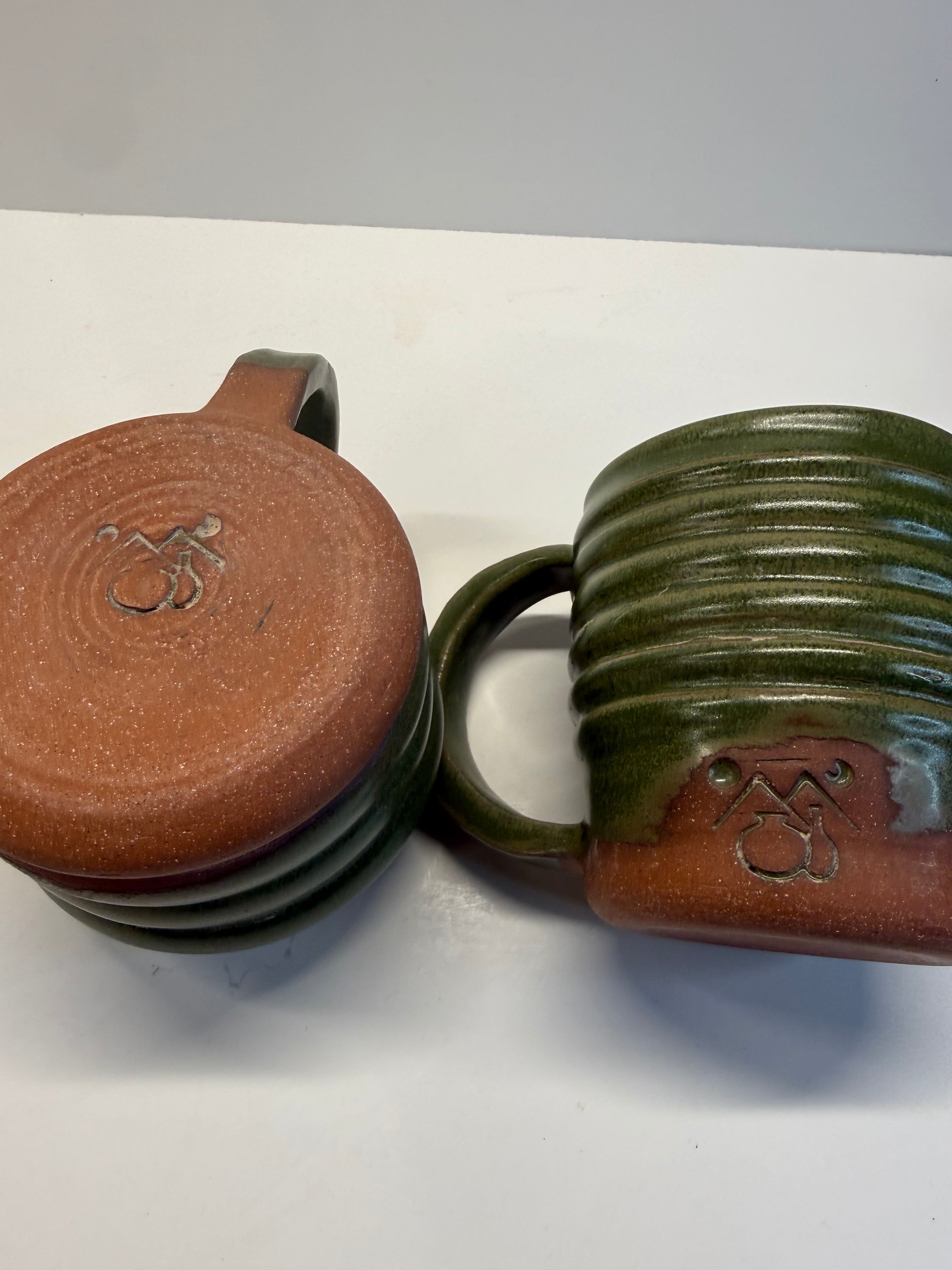Item 0012: LFPR Stoneware Bubble Mugs in Laigoi Green